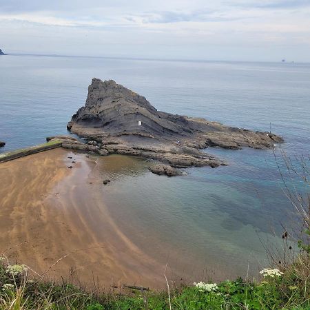 Txiki Apartment Bermeo Luaran gambar