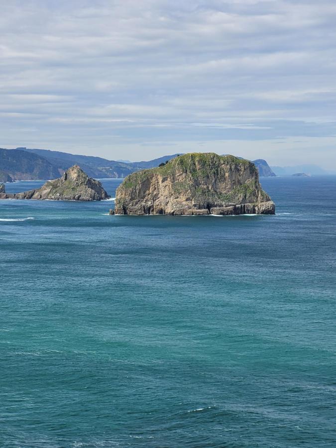 Txiki Apartment Bermeo Luaran gambar